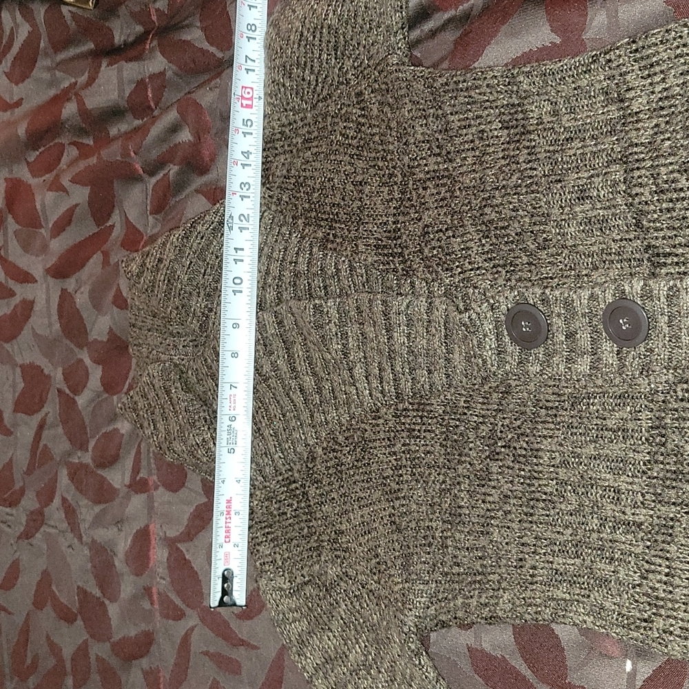 Sweater - Picture 7 of 8